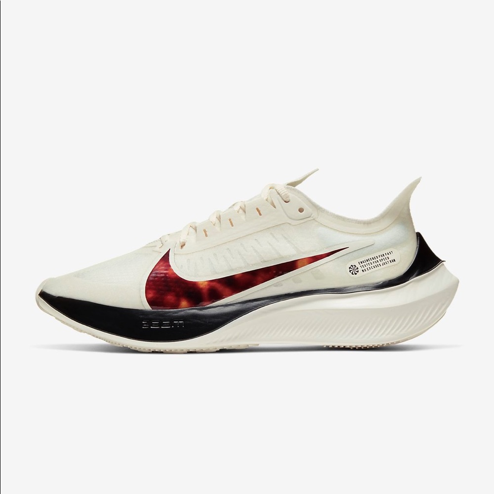 Nike Zoom Gravity women’s running shoe